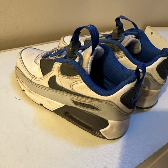 Nike air max kid size 12 - Picture 3 of 4